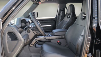 2026 Land Rover Defender 110 OCTA