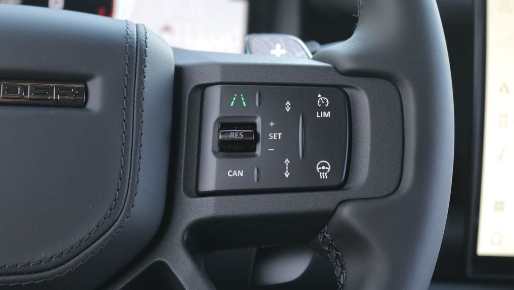 2026 Land Rover Defender 110 OCTA