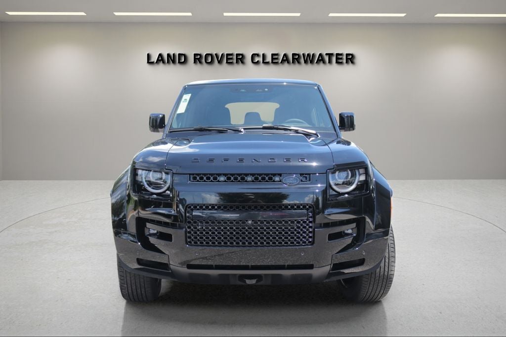 2026 Land Rover Defender 110 OCTA