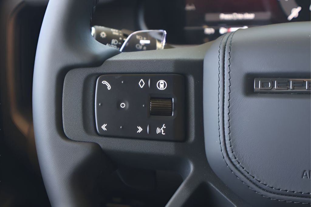 2026 Land Rover Defender 110 OCTA