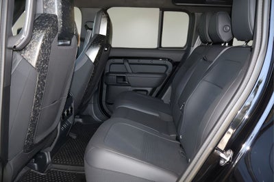 2026 Land Rover Defender 110 OCTA