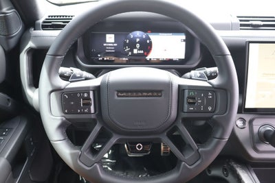 2026 Land Rover Defender 110 V8