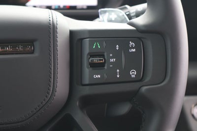 2026 Land Rover Defender 110 V8