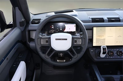 2026 Land Rover Defender 110 V8