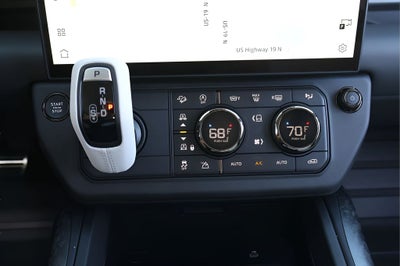 2026 Land Rover Defender 110 V8