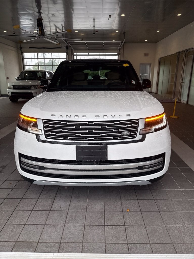 2024 Land Rover Range Rover Plug-In Hybrid Autobiography