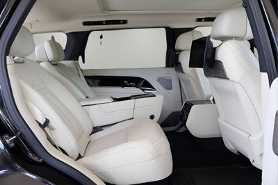 2025 Land Rover Range Rover Autobiography