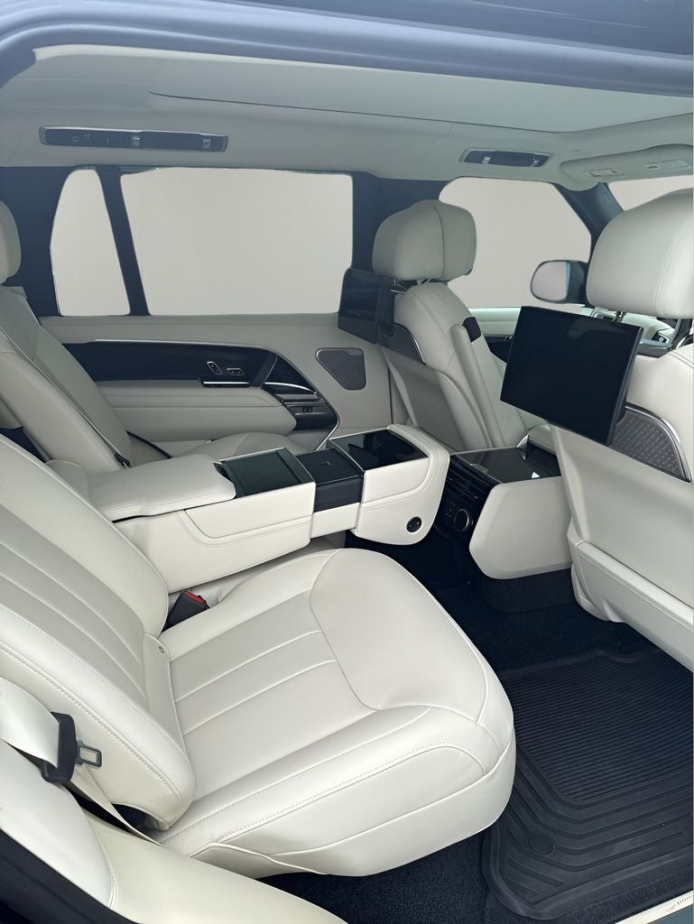 2025 Land Rover Range Rover Autobiography