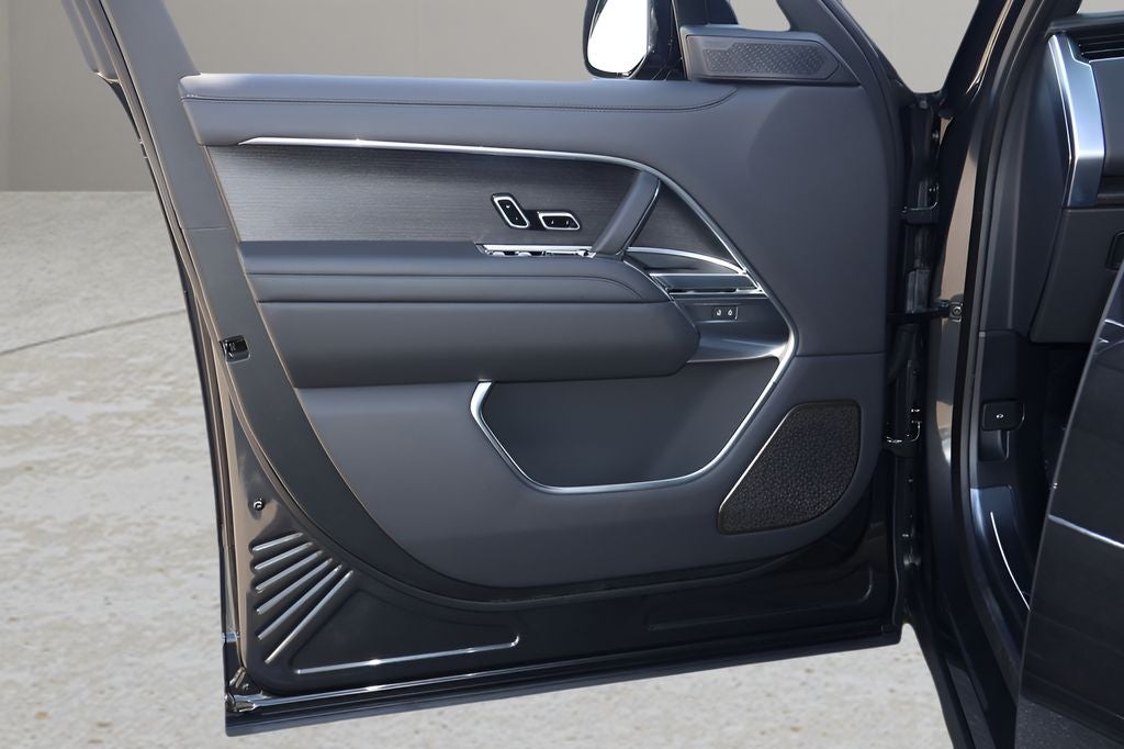 2026 Land Rover Range Rover Autobiography