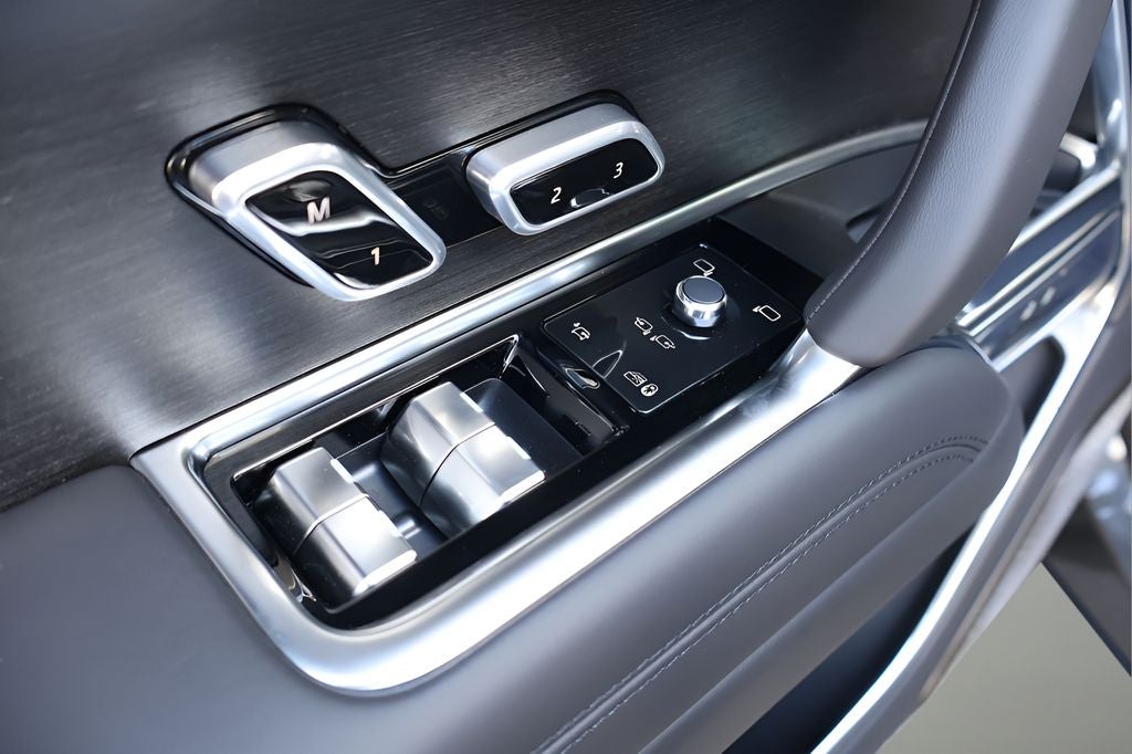 2026 Land Rover Range Rover Autobiography