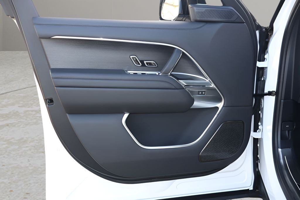 2026 Land Rover Range Rover Autobiography