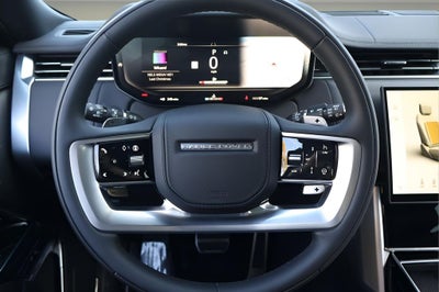 2025 Land Rover Range Rover SE