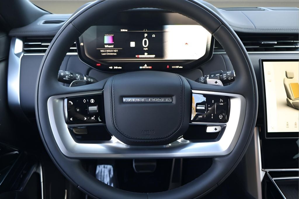 2025 Land Rover Range Rover SE