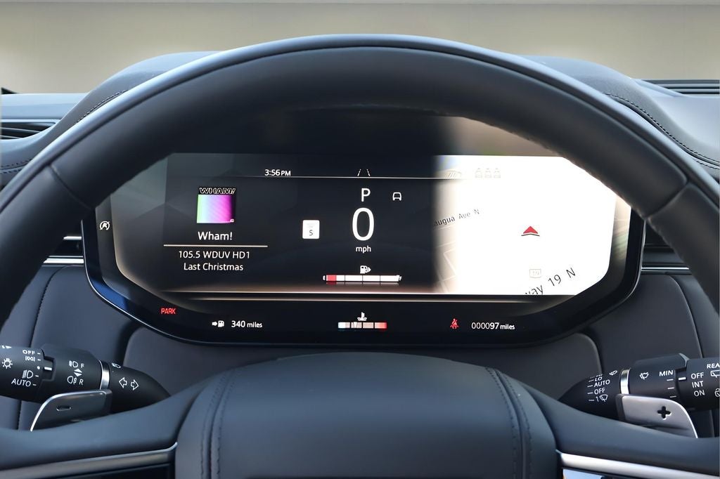 2025 Land Rover Range Rover SE