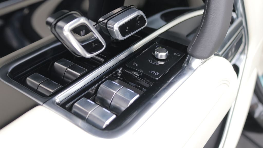 2026 Land Rover Range Rover SE