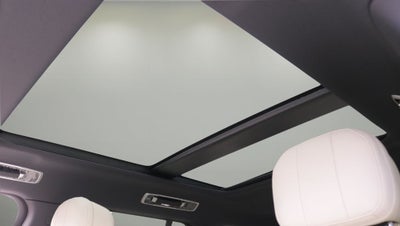 2026 Land Rover Range Rover SE