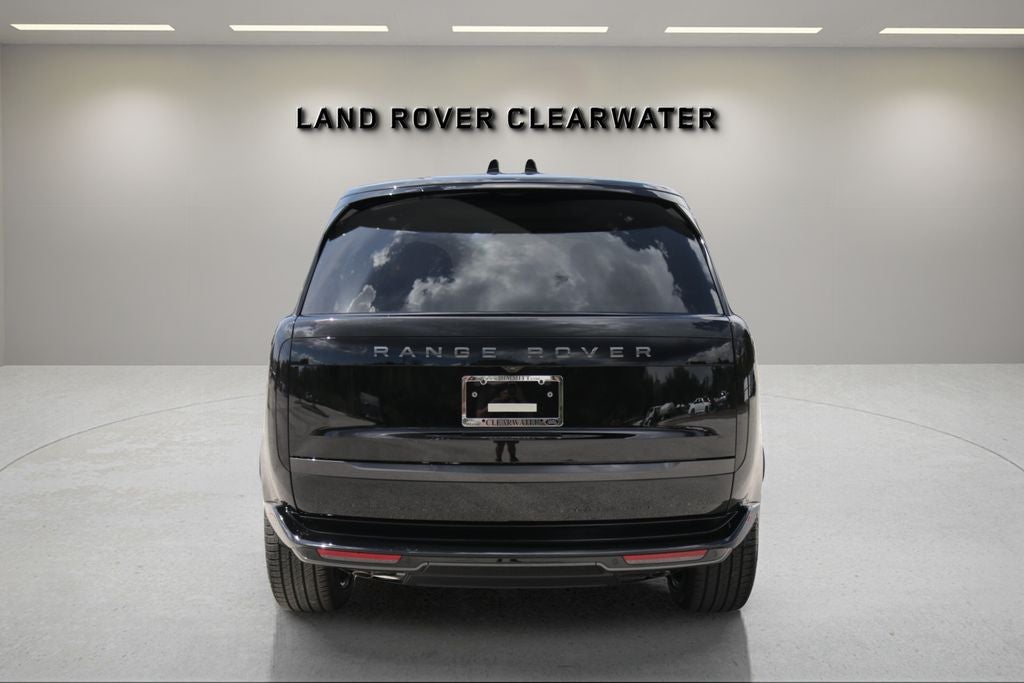 2026 Land Rover Range Rover SE