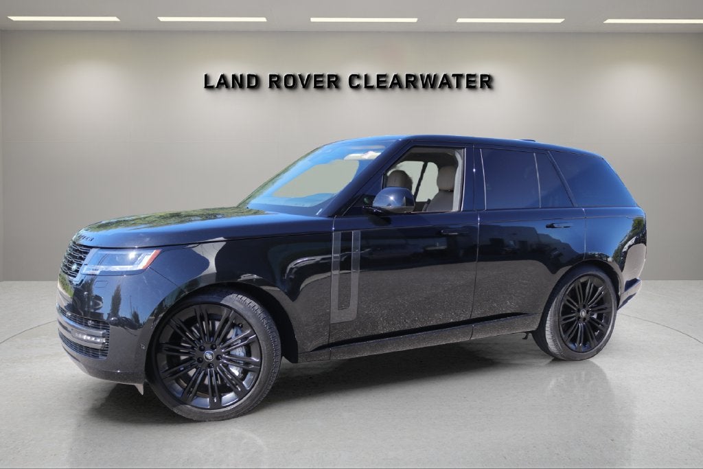 2025 Land Rover Range Rover SE