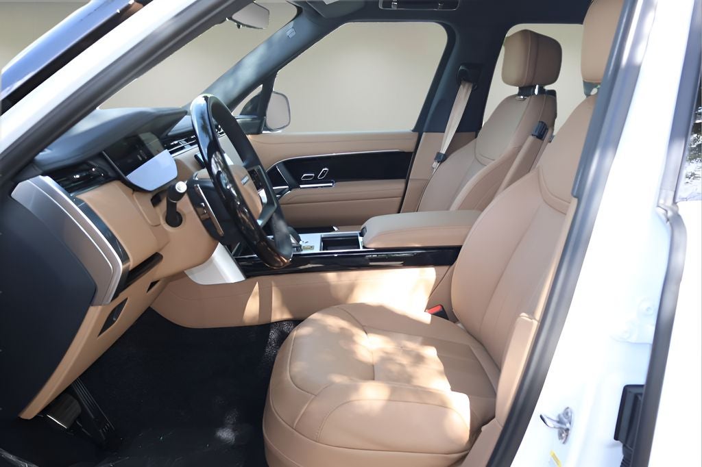 2026 Land Rover Range Rover SE