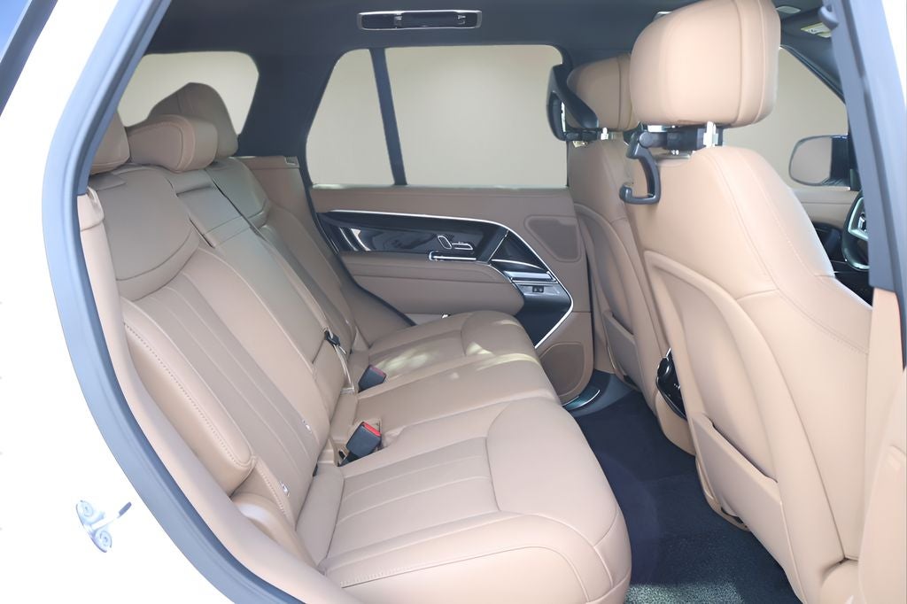 2026 Land Rover Range Rover SE