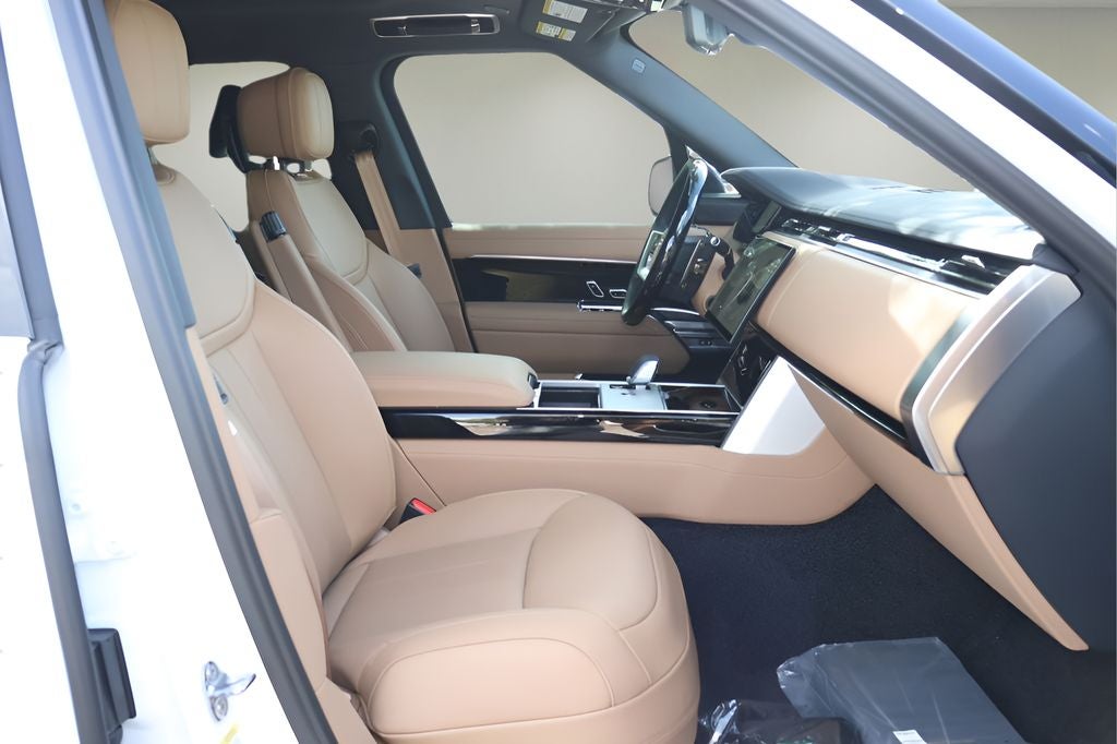 2026 Land Rover Range Rover SE