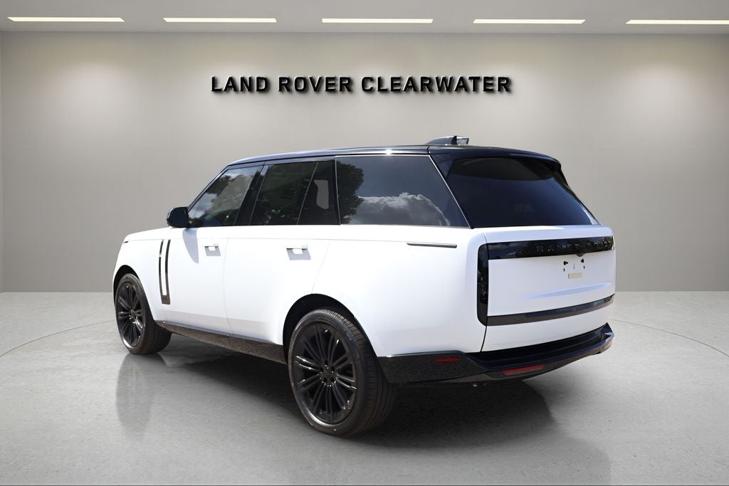 2026 Land Rover Range Rover SE
