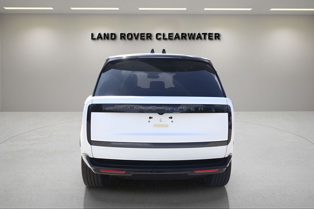 2026 Land Rover Range Rover SE