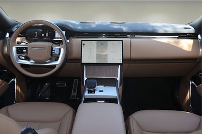 2025 Land Rover Range Rover SE