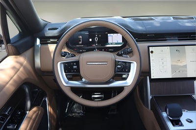 2025 Land Rover Range Rover SE