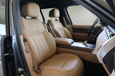 2026 Land Rover Range Rover SE