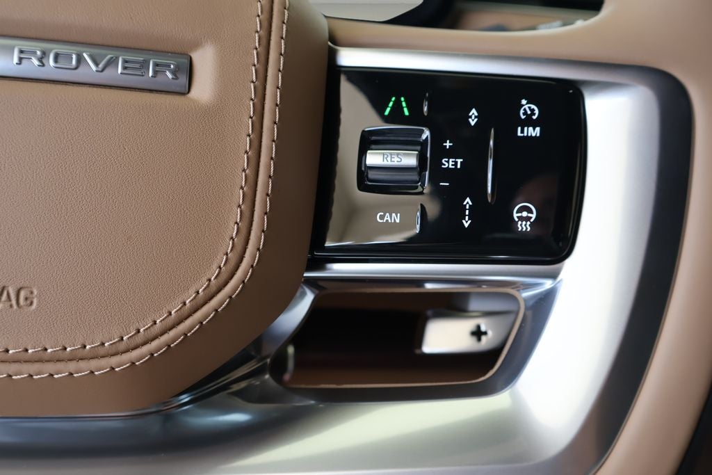 2026 Land Rover Range Rover SE