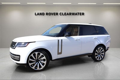 2026 Land Rover Range Rover SE