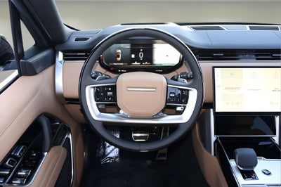 2026 Land Rover Range Rover SE