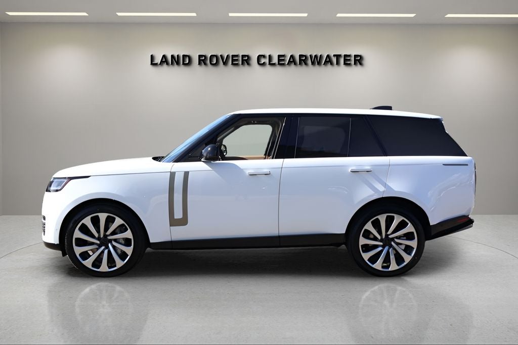 2026 Land Rover Range Rover SE