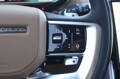 2026 Land Rover Range Rover SE