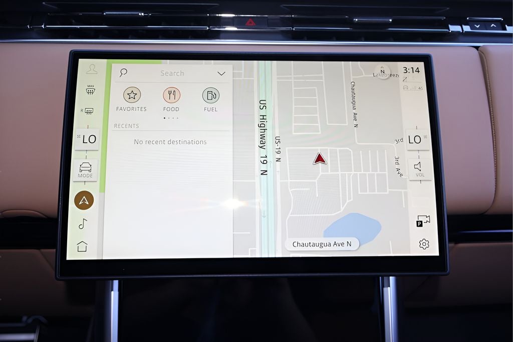 2026 Land Rover Range Rover SE