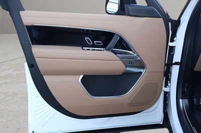 2026 Land Rover Range Rover SE