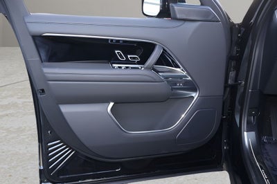 2026 Land Rover Range Rover SE