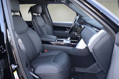 2026 Land Rover Range Rover SE