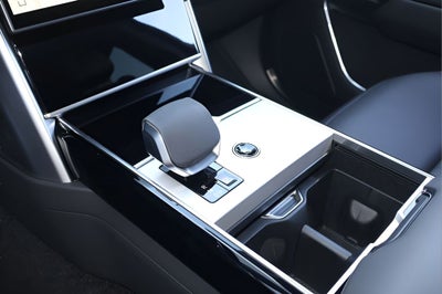 2026 Land Rover Range Rover SE