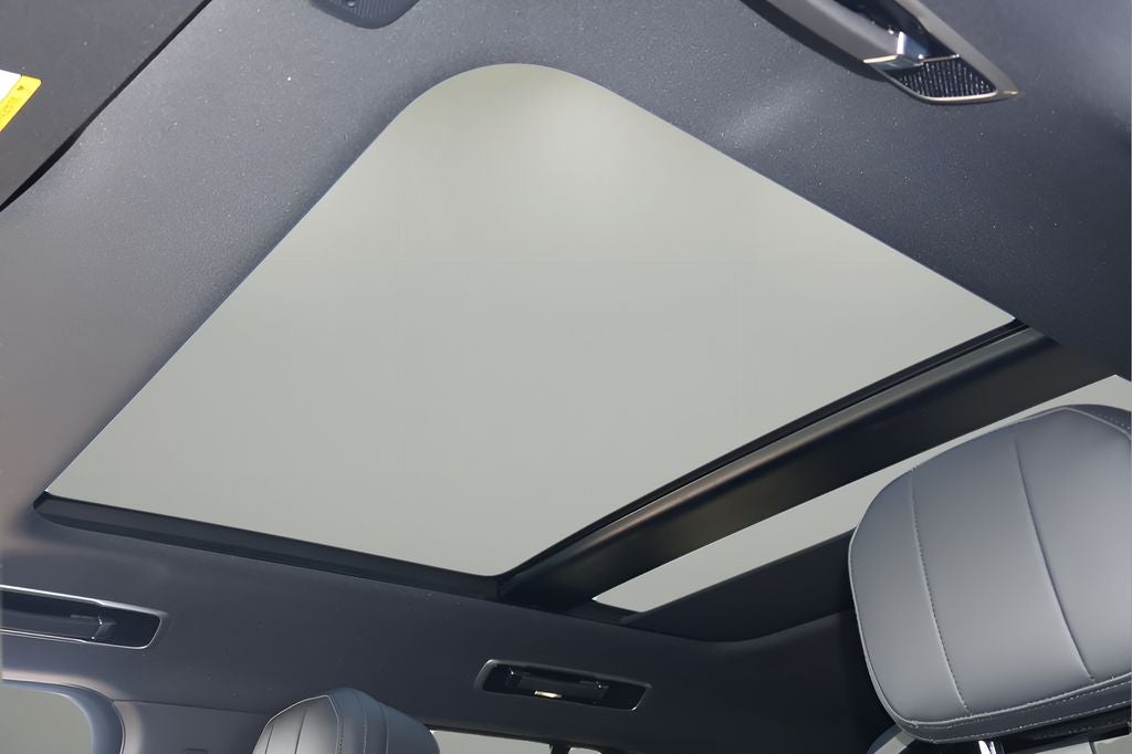 2026 Land Rover Range Rover SE