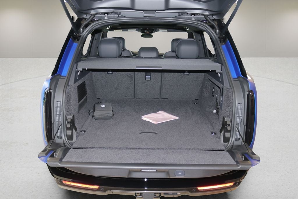 2026 Land Rover Range Rover SE