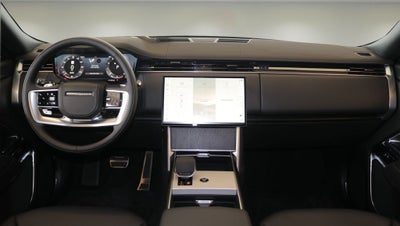 2026 Land Rover Range Rover SE