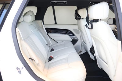2026 Land Rover Range Rover SE