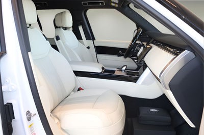 2026 Land Rover Range Rover SE