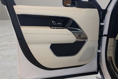 2026 Land Rover Range Rover SE