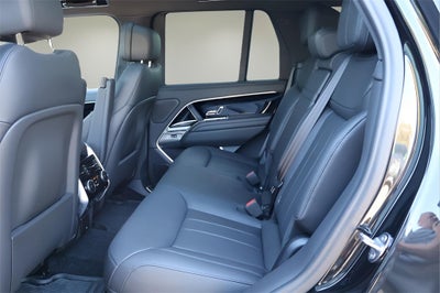 2025 Land Rover Range Rover Plug-In Hybrid SE