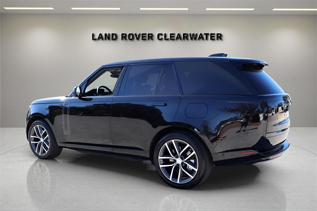 2025 Land Rover Range Rover Plug-In Hybrid SE