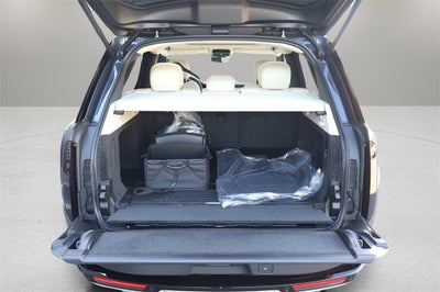 2026 Land Rover Range Rover Plug-In Hybrid SE