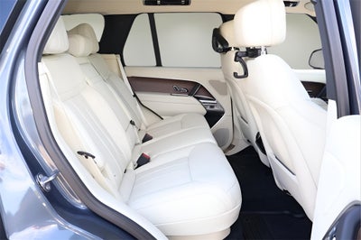 2026 Land Rover Range Rover Plug-In Hybrid SE